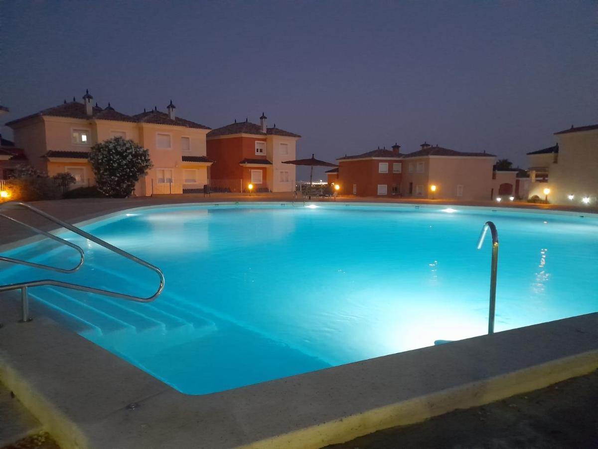 Banos y Mendigo Apartamento Excelente מראה חיצוני תמונה